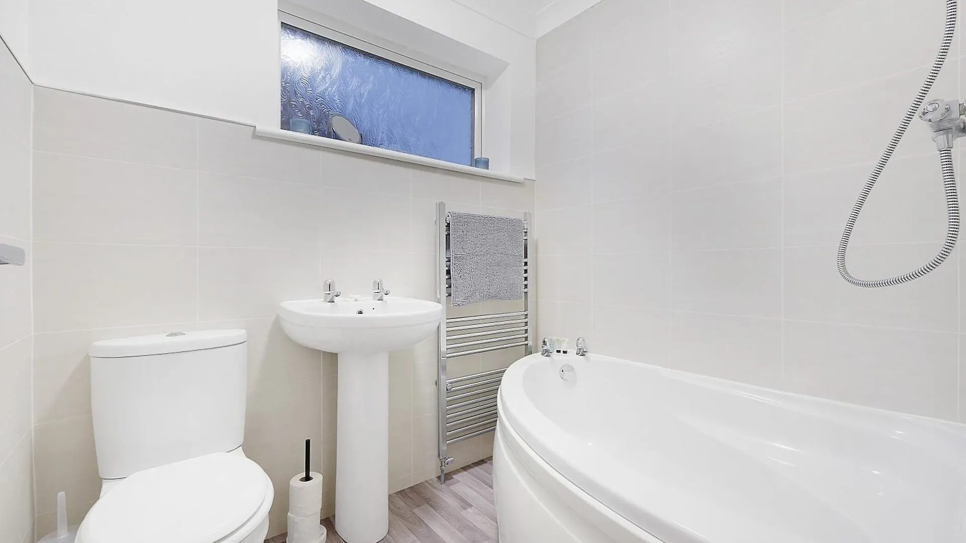 Stylish & Relaxing Retreat In Normanby, Sleeps 4 Apartment Middlesbrough